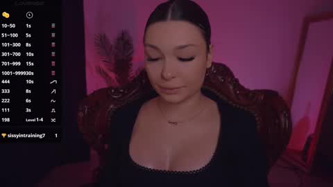 Snapshot of missmerciless chatting on February 16, 2025, 6:43 am LUXXANDRA online show from February 16, 2025, 6:43 am