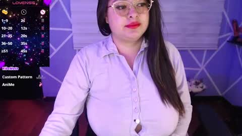 Miia online show from September 15, 2025, 3:01 pm