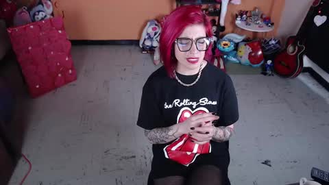 Miss Mia online show from March 9, 2025, 4:33 pm