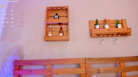 Mia  online show from October 30, 2025, 10:38 am