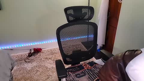 Mina online show from December 22, 2024, 4:17 am