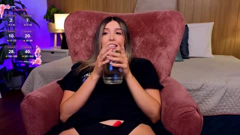 Emma Rivera online show from January 8, 2025, 11:09 pm