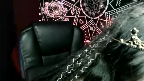 MissMoonDoll online show from May 31, 2026, 5:48 am