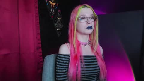 Snapshot of missnikkivill chatting on February 18, 2025, 2:49 am Mistress Nikki Vill online show from February 18, 2025, 2:49 am