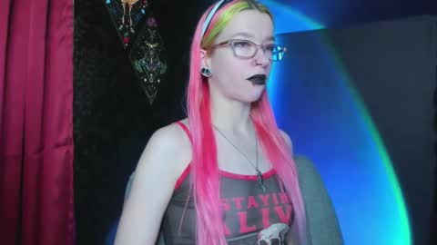 Snapshot of missnikkivill chatting on February 22, 2025, 5:02 am Mistress Nikki Vill online show from February 22, 2025, 5:02 am