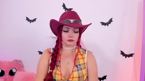 Snapshot of misspaulina__ chatting on October 16, 2025, 10:00 pm Pau Giraldo online show from October 16, 2025, 10:00 pm