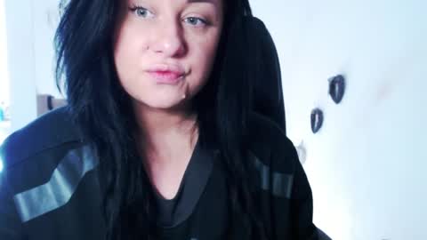 Missqueen1416 online show from March 31, 2026, 9:10 am