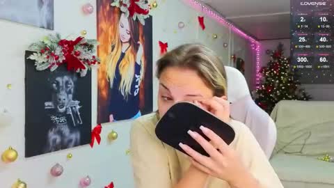 . online show from December 21, 2025, 2:19 am