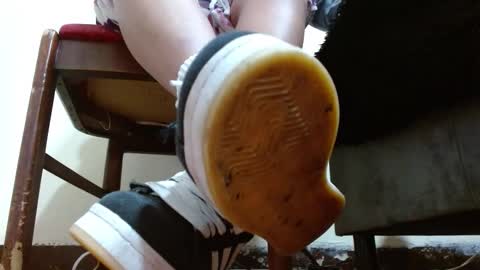 Snapshot of misssam28 chatting on December 17, 2025, 4:24 pm TELL ME MISS online show from December 17, 2025, 4:24 pm