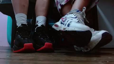 Snapshot of misssam28 chatting on February 9, 2026, 4:33 pm TELL ME MISS online show from February 9, 2026, 4:33 pm