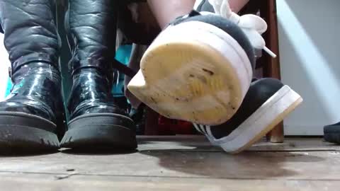 Snapshot of misssam28 chatting on February 11, 2026, 5:18 pm TELL ME MISS online show from February 11, 2026, 5:18 pm