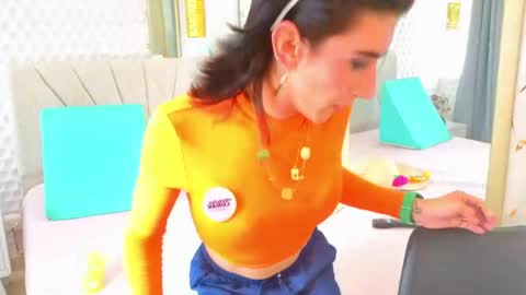 Snapshot of missscarlett__ chatting on June 4, 2026, 3:07 pm missscarlett__ online show from June 4, 2026, 3:07 pm