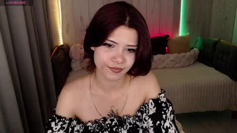 Miss Mila online show from May 25, 2026, 6:41 am