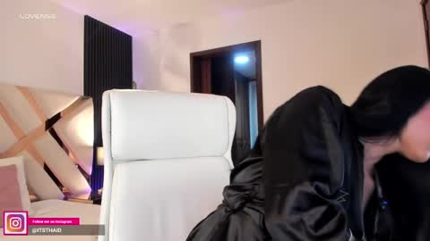 Fernanda Davila online show from March 31, 2026, 10:21 pm