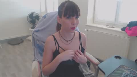 missthon online show from December 24, 2024, 10:55 am