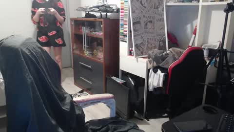 missthon online show from February 19, 2026, 8:32 am