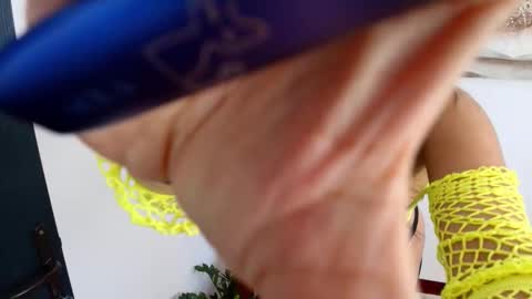 Snapshot of missyscarlet chatting on February 20, 2026, 6:10 am missyscarlet online show from February 20, 2026, 6:10 am