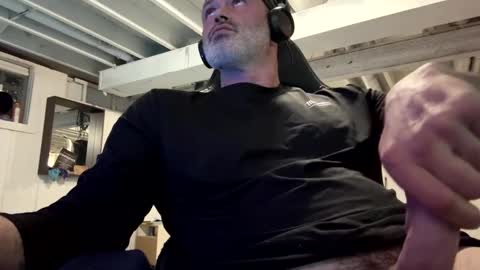 AJ online show from January 4, 2025, 5:48 am