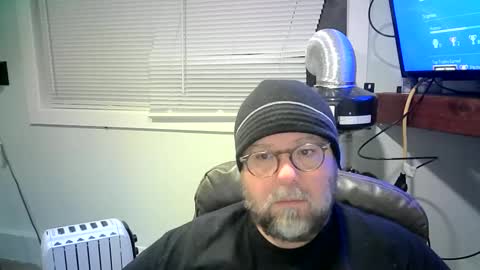 Snapshot of mister_happy567 chatting on January 27, 2025, 6:19 am Mr. Happy online show from January 27, 2025, 6:19 am