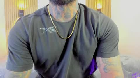 Snapshot of mister_venom chatting on December 18, 2025, 7:20 pm venom online show from December 18, 2025, 7:20 pm