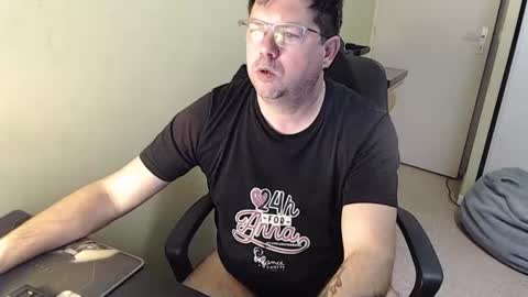 mistercoeur online show from February 12, 2025, 8:06 am