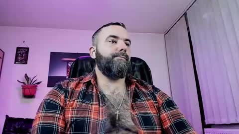 Snapshot of misterlov3r chatting on February 13, 2025, 11:26 pm misterlov3r online show from February 13, 2025, 11:26 pm