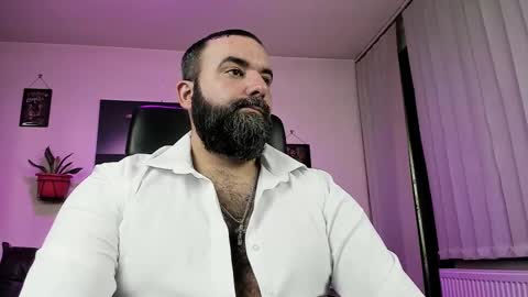 Snapshot of misterlov3r chatting on March 4, 2025, 12:07 am misterlov3r online show from March 4, 2025, 12:07 am