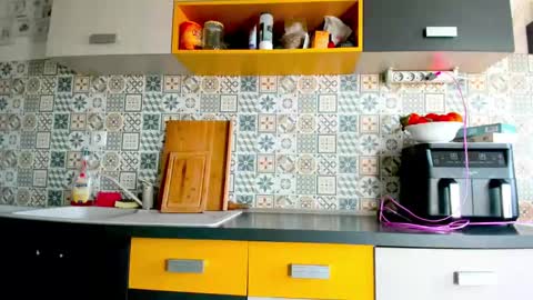 Brina online show from February 19, 2025, 7:17 am