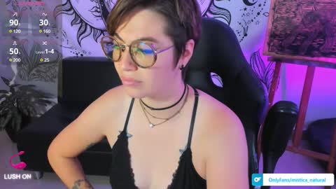 Snapshot of mistica_natural1 chatting on December 30, 2024, 7:32 pm Mistica Natural online show from December 30, 2024, 7:32 pm