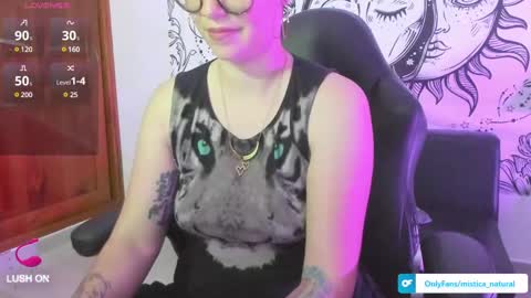 Snapshot of mistica_natural1 chatting on January 25, 2025, 12:38 am Mistica Natural online show from January 25, 2025, 12:38 am