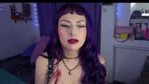 Snapshot of mistress_ditta2 chatting on October 21, 2025, 9:10 am online show from October 21, 2025, 9:10 am