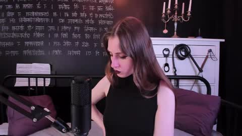 Snapshot of mistress_marlene chatting on May 15, 2026, 8:32 am Mistress Marlene online show from May 15, 2026, 8:32 am