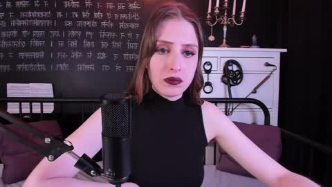 Snapshot of mistress_marlene chatting on May 18, 2026, 7:58 am Mistress Marlene online show from May 18, 2026, 7:58 am