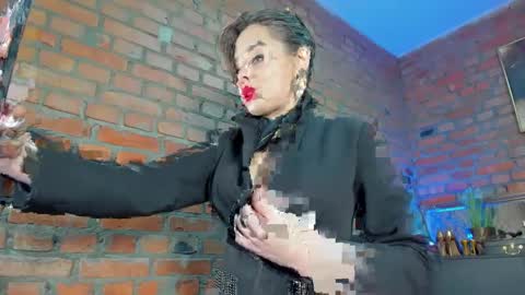 Snapshot of mistress_milana_ chatting on February 7, 2025, 10:50 am mistress_milana_ online show from February 7, 2025, 10:50 am