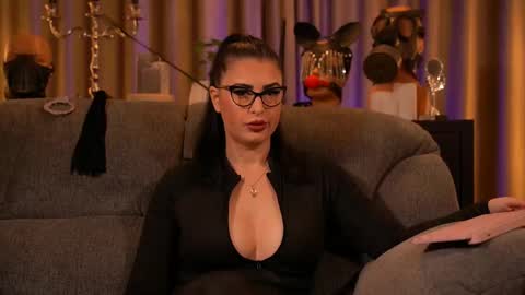 Mistress Kelly online show from September 15, 2025, 9:15 pm