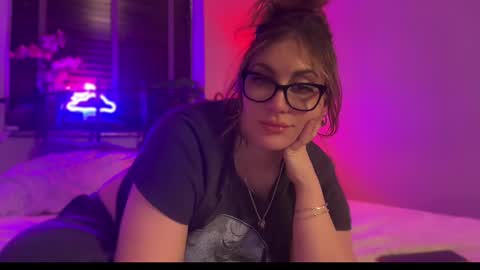 Miss X online show from March 5, 2025, 7:38 pm