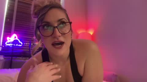 Miss X online show from June 10, 2026, 1:32 pm