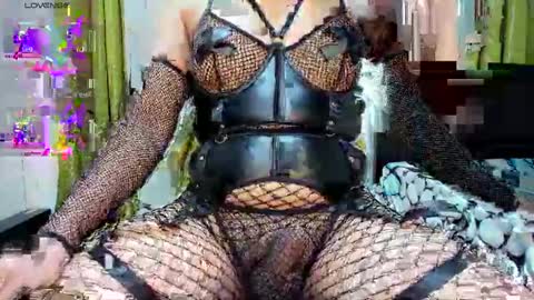 Snapshot of mistresstiffany69 chatting on February 19, 2025, 9:28 am Tiffany online show from February 19, 2025, 9:28 am