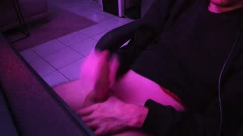 MitchellBWC online show from November 26, 2025, 9:27 pm