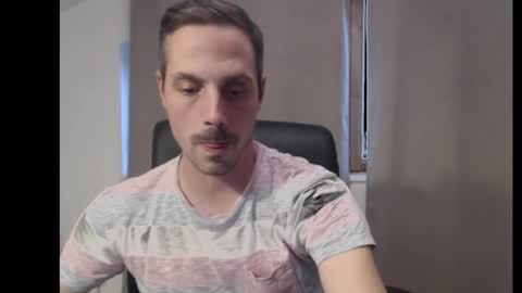 Mitsch online show from October 5, 2025, 1:53 pm