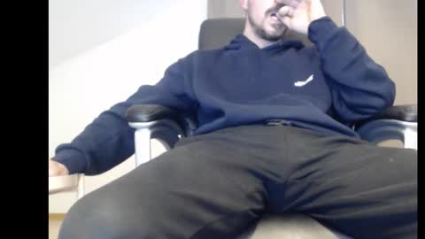 Mitsch online show from December 5, 2025, 2:03 pm