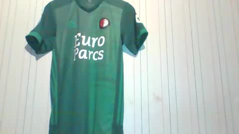 mitta93 online show from October 8, 2025, 11:35 pm