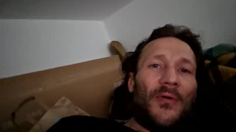 Mitzio11 online show from November 10, 2025, 6:56 am