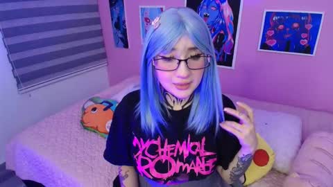  Miwa Violet  online show from March 16, 2026, 3:01 am