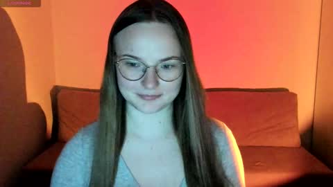 Miya online show from January 15, 2026, 7:17 pm