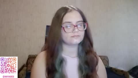 Milana online show from September 19, 2025, 11:22 am