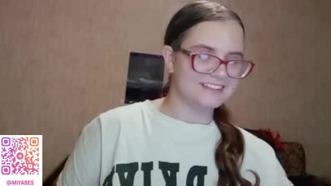 Milana online show from October 27, 2025, 11:58 am