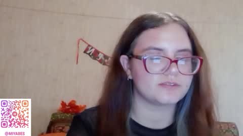 Milana online show from November 22, 2025, 9:19 am