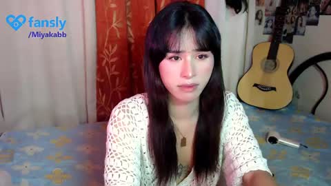 Miyakabebe online show from June 4, 2026, 10:05 pm