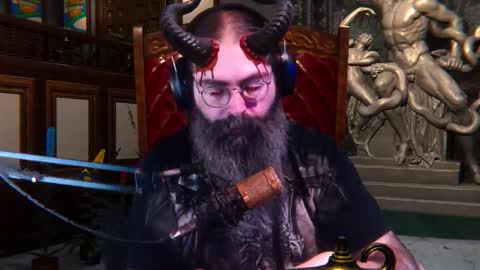 Lois online show from October 18, 2025, 7:25 pm